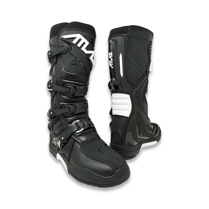 ATLAS TRACTION BOOTS US – 10