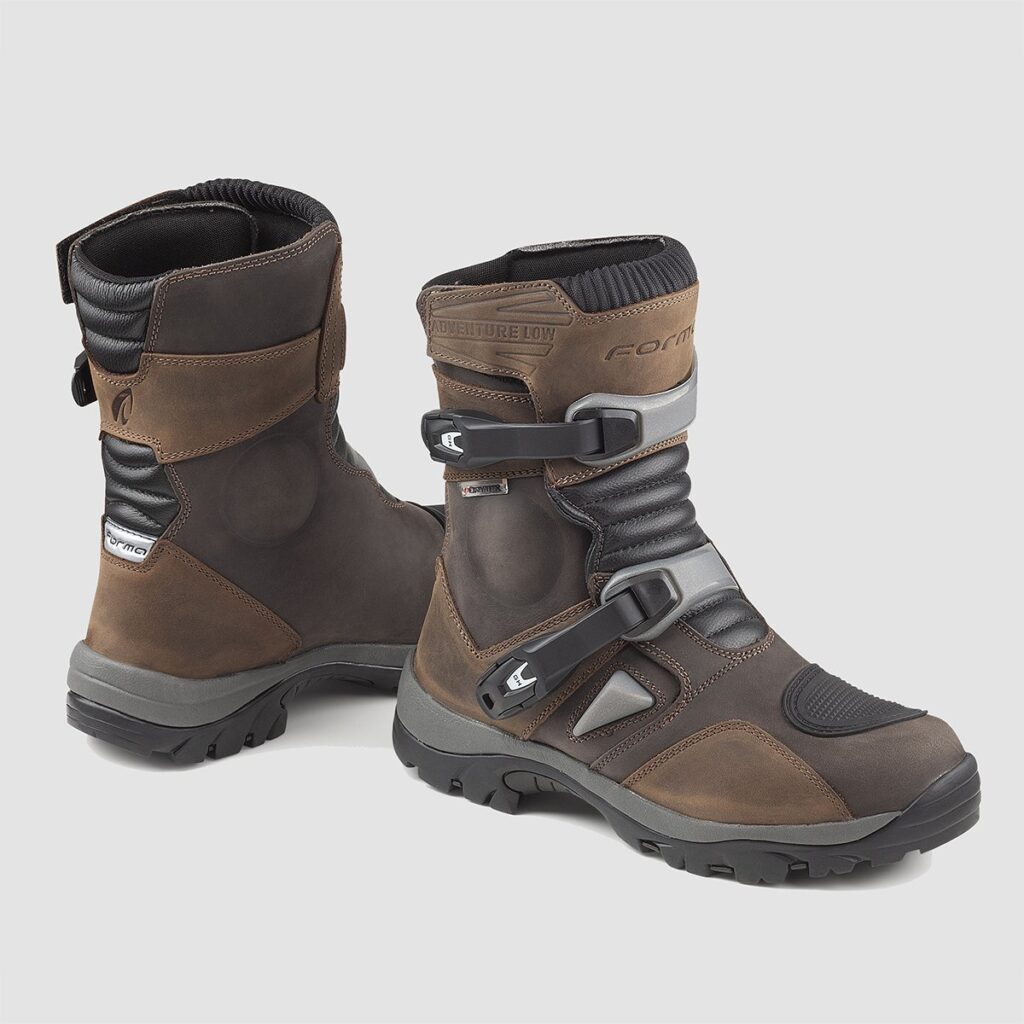 FORMA ADVENTURE  LOW DRY BROWN BOOTS EURO – 42